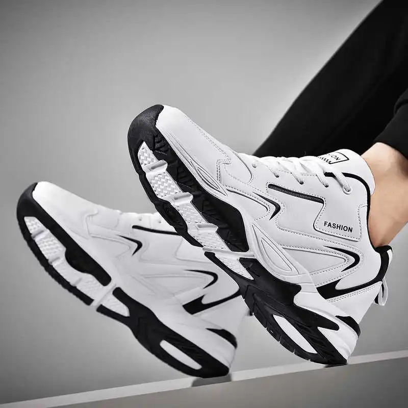 Cold-proof Spring Gym Sneakers - Classic Tech Office Number recension och pris